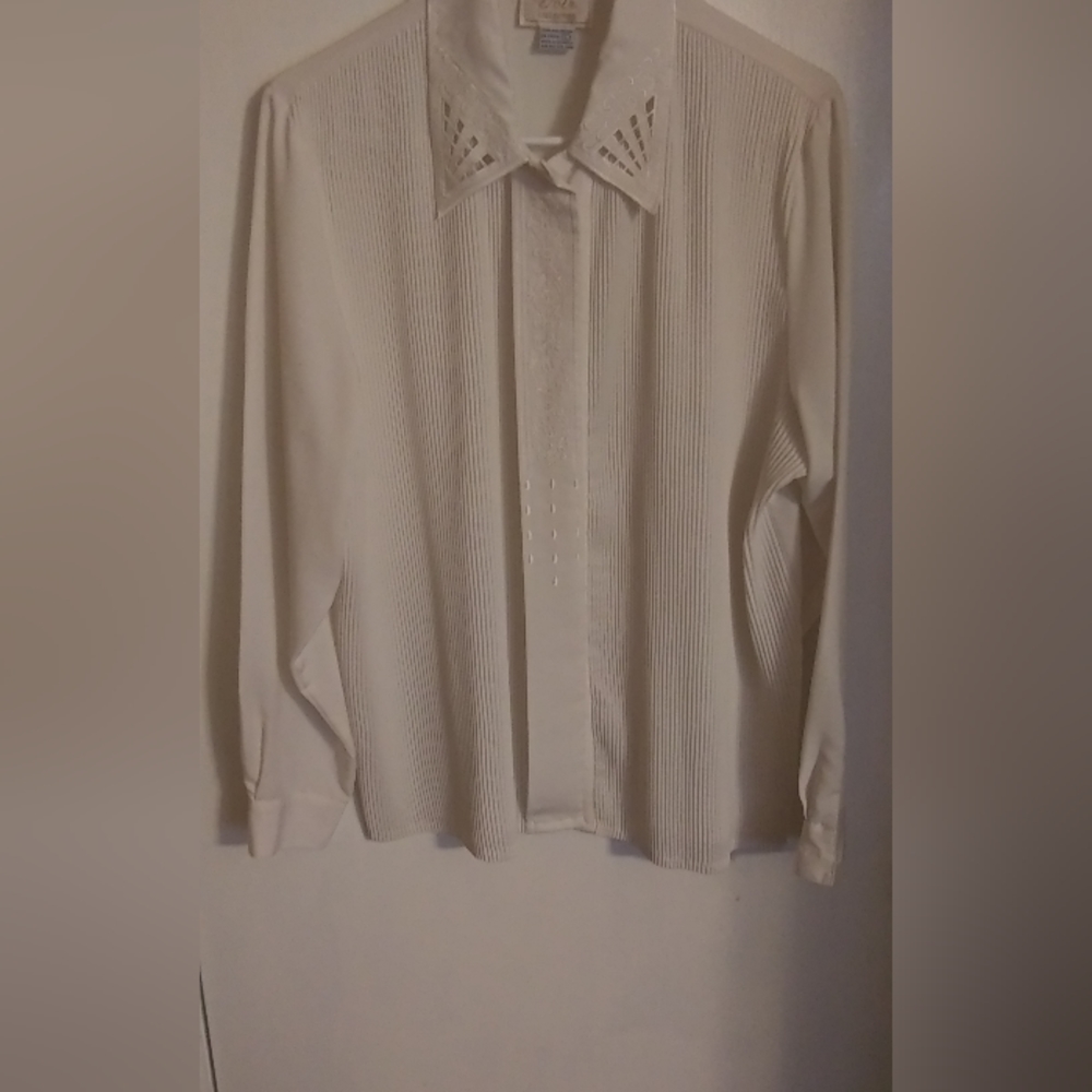 Voir womans blouse